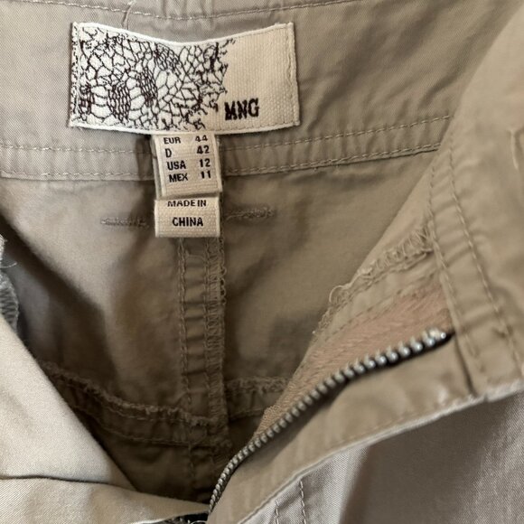 MNG (Mango) A-line Khaki Maxi Skirt Front and Back Pockets Pleated Back Sz 12 - Picture 3 of 5